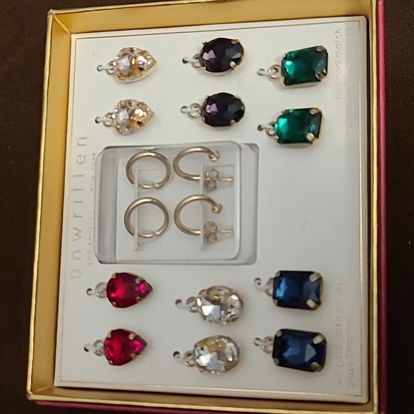 Women's earring set - Picture 1 of 3